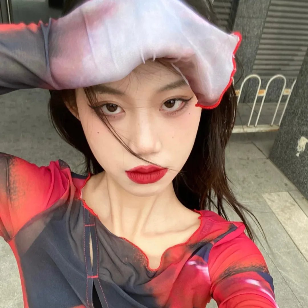 在凡妲的小房间里